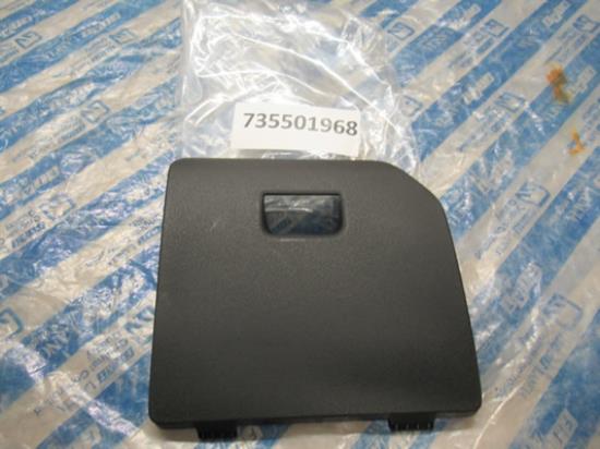 735501968 Klep voor dashboard