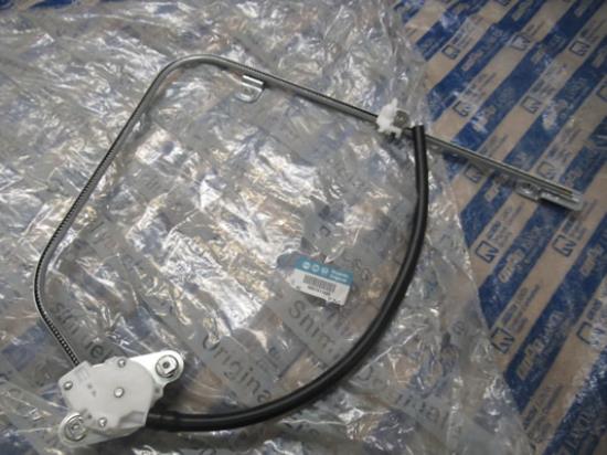 7611665 Raammechaniek voor portier linksvoor