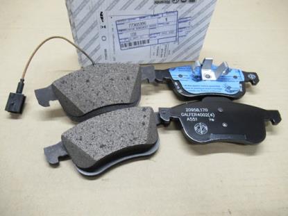 77365396 Remblokset voorzijde