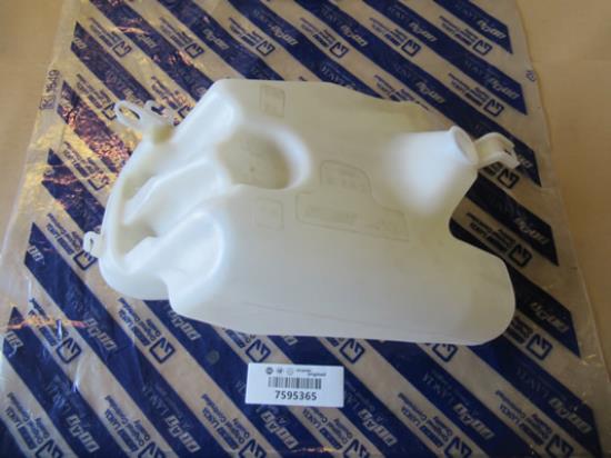 7595365 Ruitensproeivloeistof reservoir linkerzijde