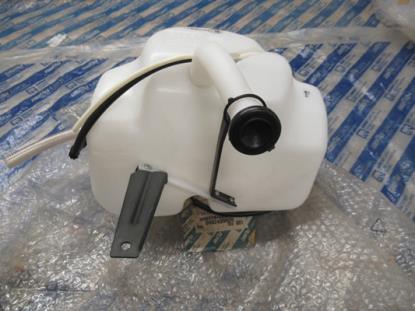 82439920 Tank voor koplampwissers