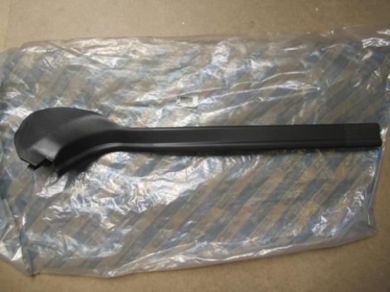 177304160 Dorpellijst portier linksvoor