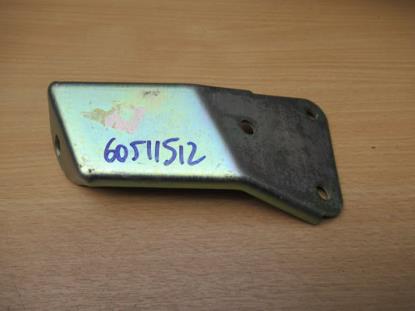 60511512 Uitlaat beugel