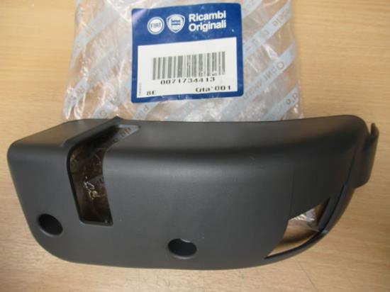 71734413 Sierstuk voor achterbank rechterzijde