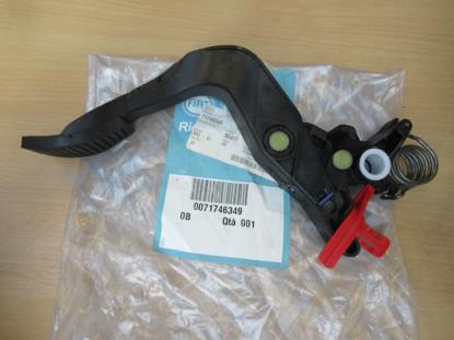 71746349 Koppelingpedaal