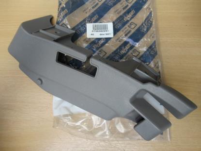 735382297 Houder hoedenplank linkerzijde