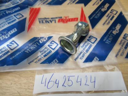 46425424 Bout voor achterlicht