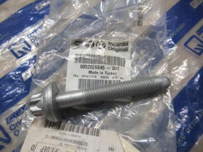 52026845 Bout motor ophanging