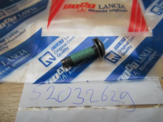 52032629 Schroef stoelen