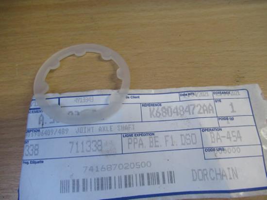 68048472AA Asgeleider voorzijde