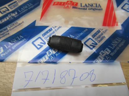 71718708 Drukknop op sleutel