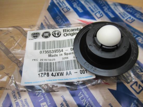 735539554 Drukknop voor laaddeur