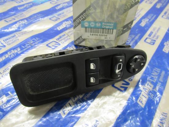 1499610898 Raamschakelaar bestuurderszijde