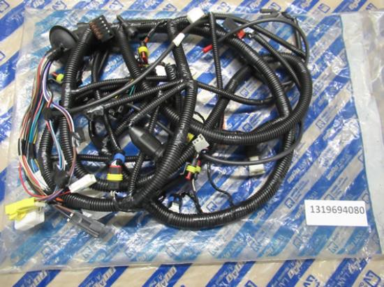 1319694080 Kabelboom linkerzijde 2.8 TD