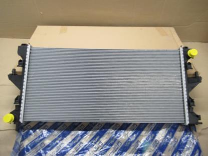 1349196080 Radiateur