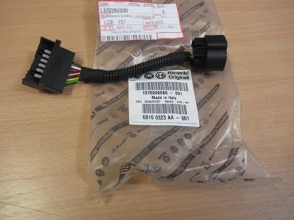 1370206080 Kabelboom achterlicht