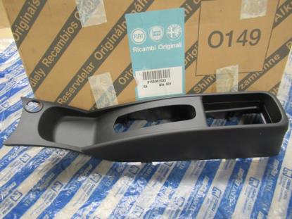 156083533 Sierstuk op middenconsole