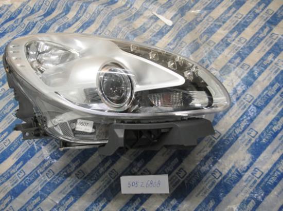 50526808 Koplamp linkerzijde