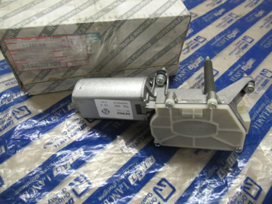 51741368 Ruitenwissermotor achterzijde