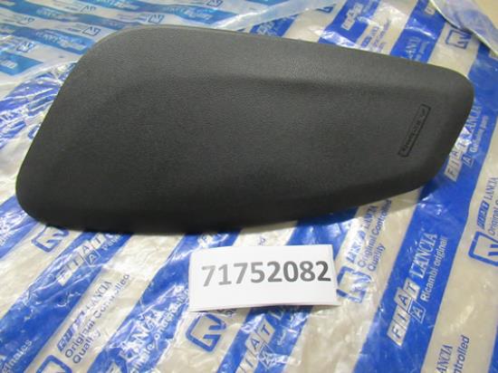 71752082 Airbag stoel rechterzijde
