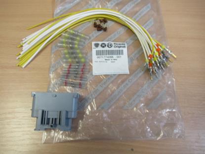 71774068 Verbinding kabelboom motorzijde