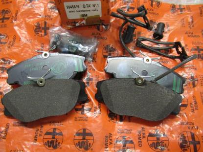 9945816 Remblokset voorzijde