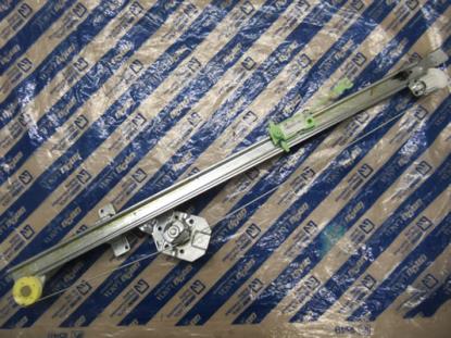 1320338080 Raammechaniek linksvoor