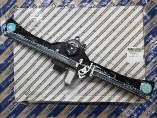 51934292 Raammechaniek rechtsvoor