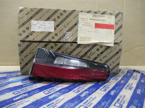 52015962 Achterlicht rechterzijde achterklep