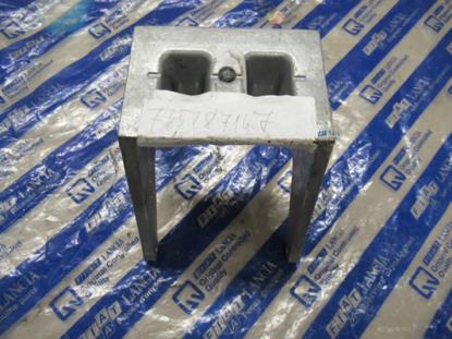 735287147 Beugel armsteun middenconsole