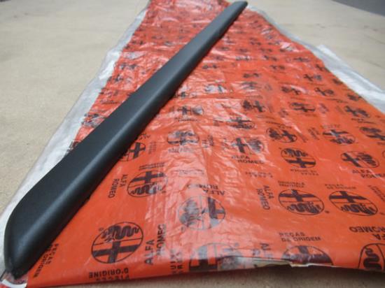 735507025 Stootstrip rechtsvoor