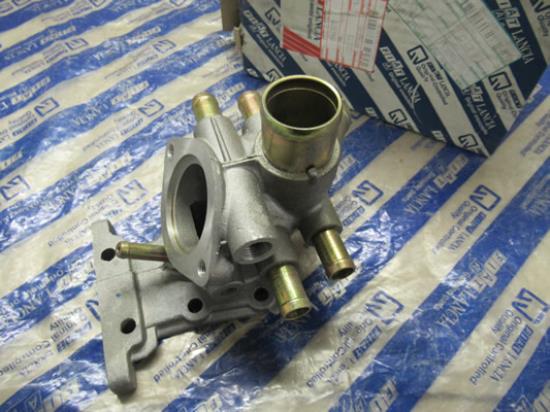 99463875 Thermostaathuis 2.5 DS TD en 2.8 TD