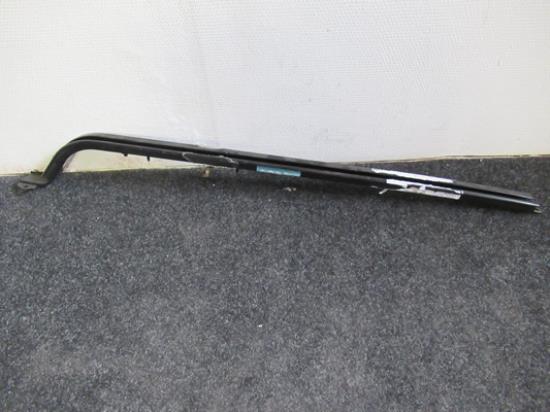 140131880 Geleiding linker schuifdeur