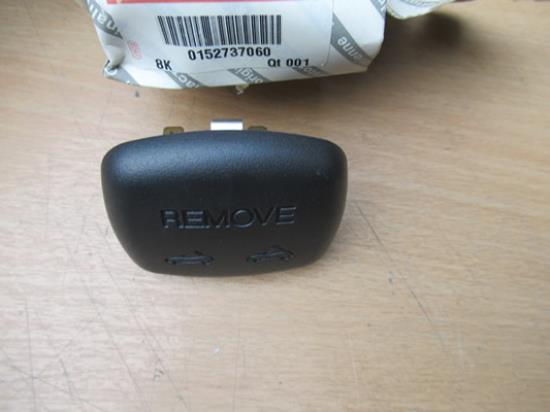 152737060 Schakelaar knoppen dakbediening