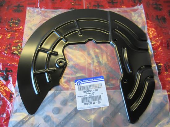 53432821 Beschermplaat voor bevestiging wiel rechtsachter