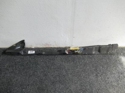 60563408 Versterking linksvoor