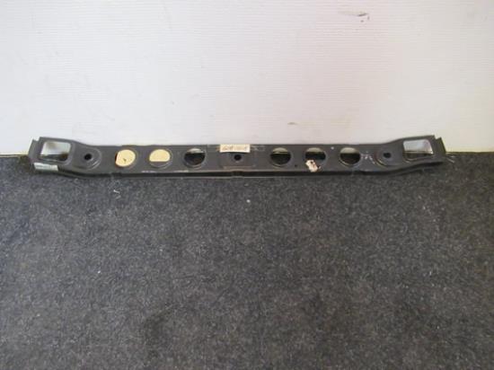 60811016 Versterking radiateur voorzijde