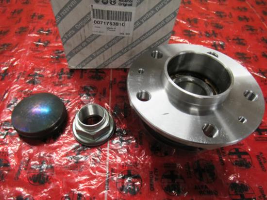 71753810 Wiellagerset achterzijde