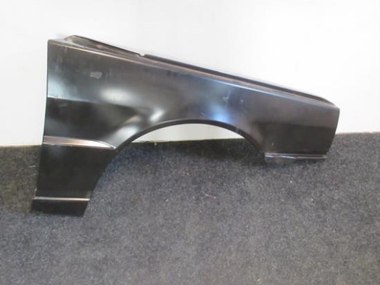 7675356 Voorscherm rechtsvoor