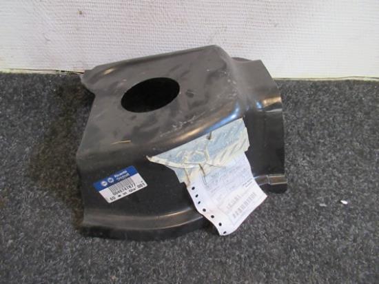 46747877 Versterking carrosserie linksvoor