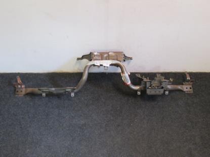 51738576 Dwarsbalk voorzijde