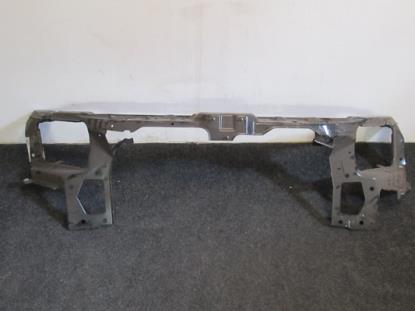 51774266 Dwarsbalk voorzijde