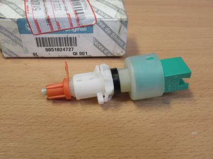 51824727 Remlichtschakelaar