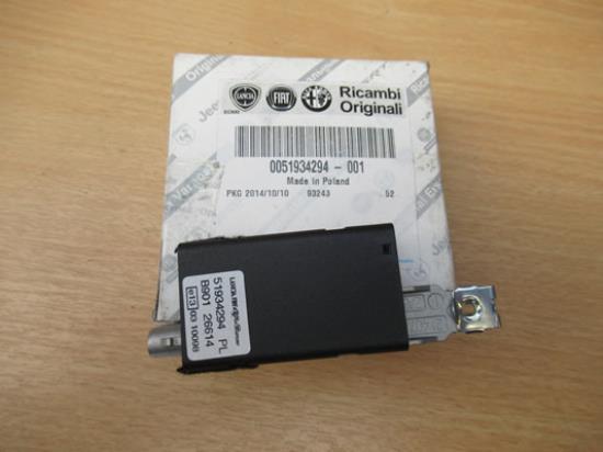 51934294 Versterker antenne