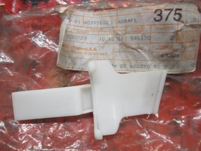 60777102 Veertje koplamp