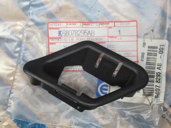 68078295AB Plaatje ruitensproeier