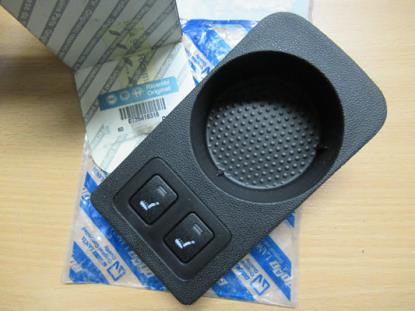 735418316 Schakelaar verwarmde stoelen