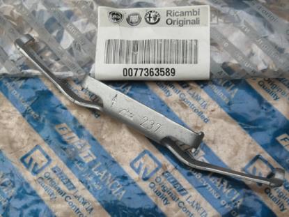 77363589 Remklauwveer voorzijde