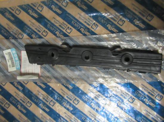 51775457 Beugel bumper rechtsachter