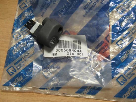 5894044 Schakelaar mistlampen achterzijde